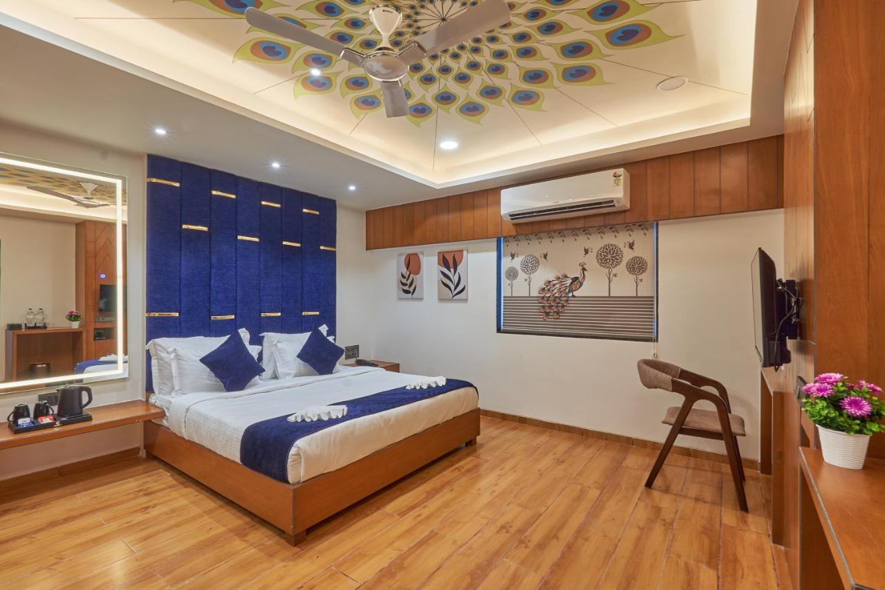 Hotel The Scenic Unity à Garudeshwar Extérieur photo